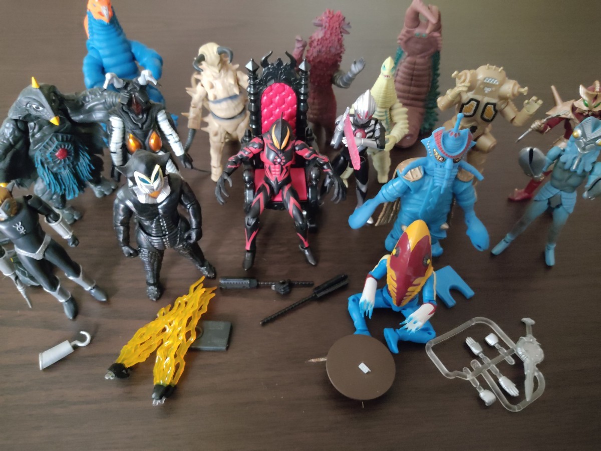 SHODO 超動 ウルトラマンシリーズ 怪獣星人系 13体オマケ3体｜Yahoo