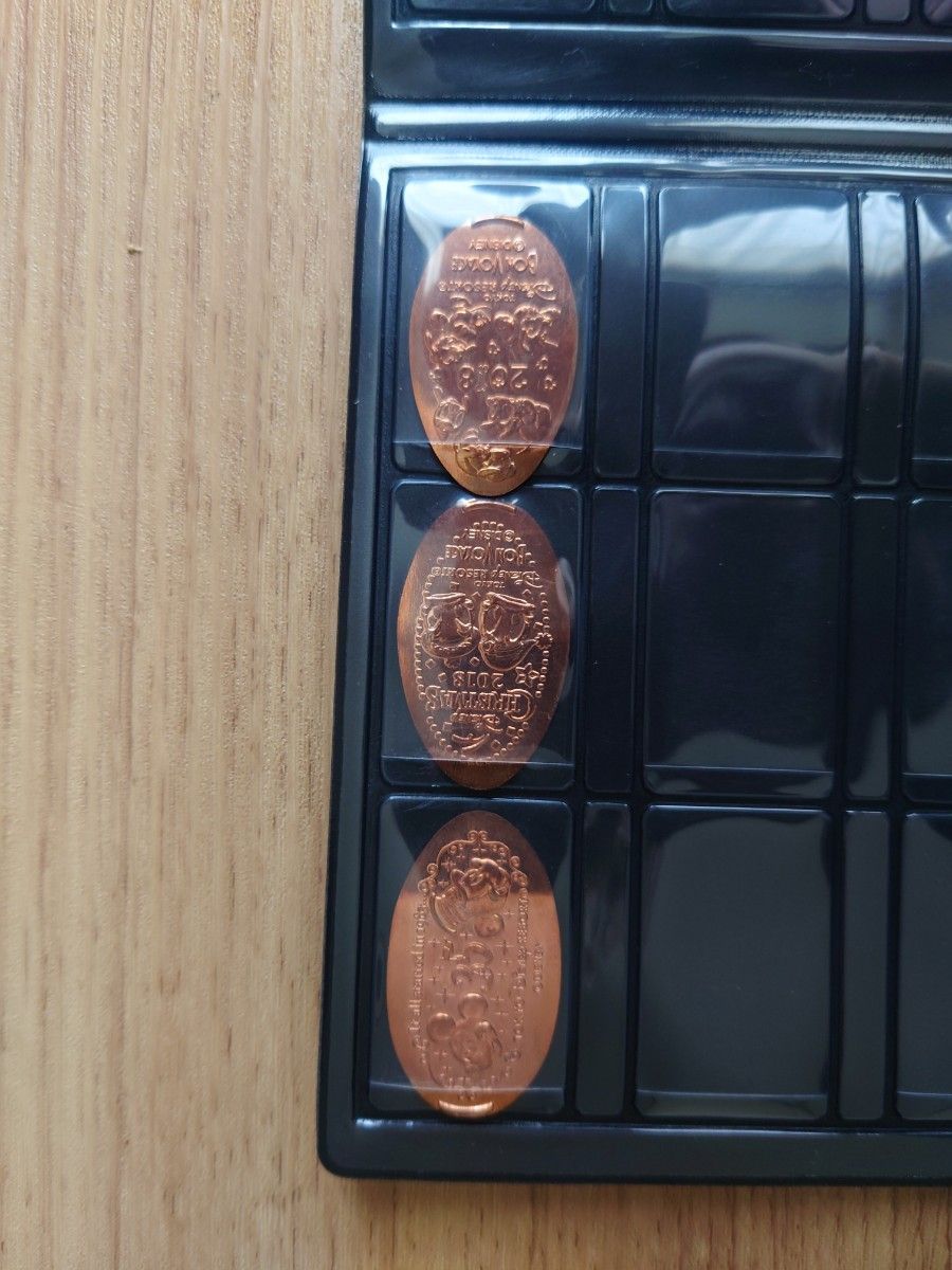 極美品】スーベニアメダルブック(ディズニー)35周年メダル付｜Yahoo