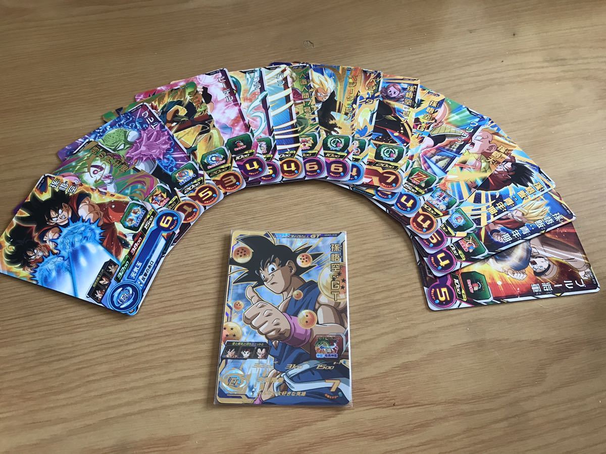 新品UGM3弾 UGM3-030UR孫悟空GTスーパードラゴンボールヒーローズ