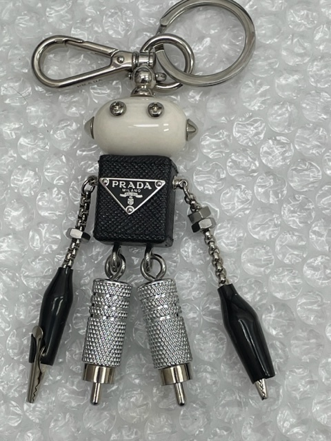 PRADA プラダ ロボットチャーム キーホルダー 状態良好｜Yahoo!フリマ