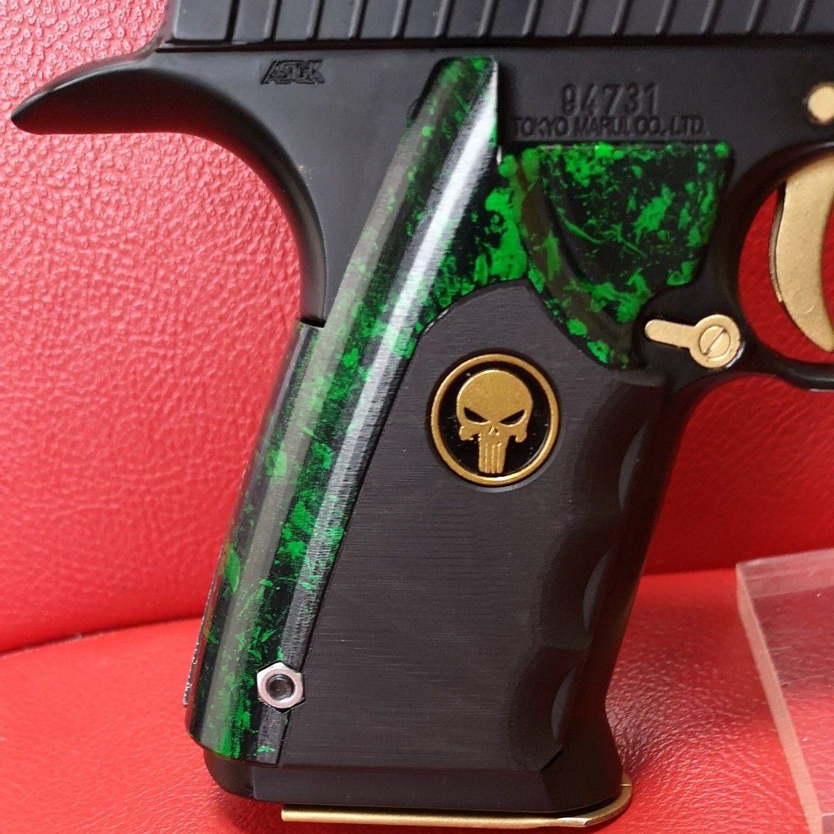 東京マルイ社製デザートイーグル 50AE新型ハードキックツートンカラー