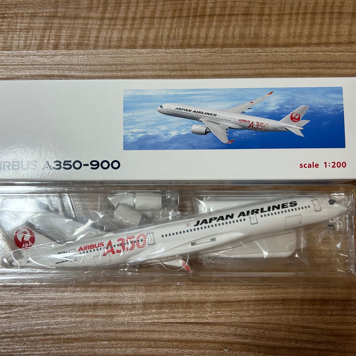 JAL エアバスA350-900(JA01XJ) 1/200スケール モデルプレーン EVERRISE