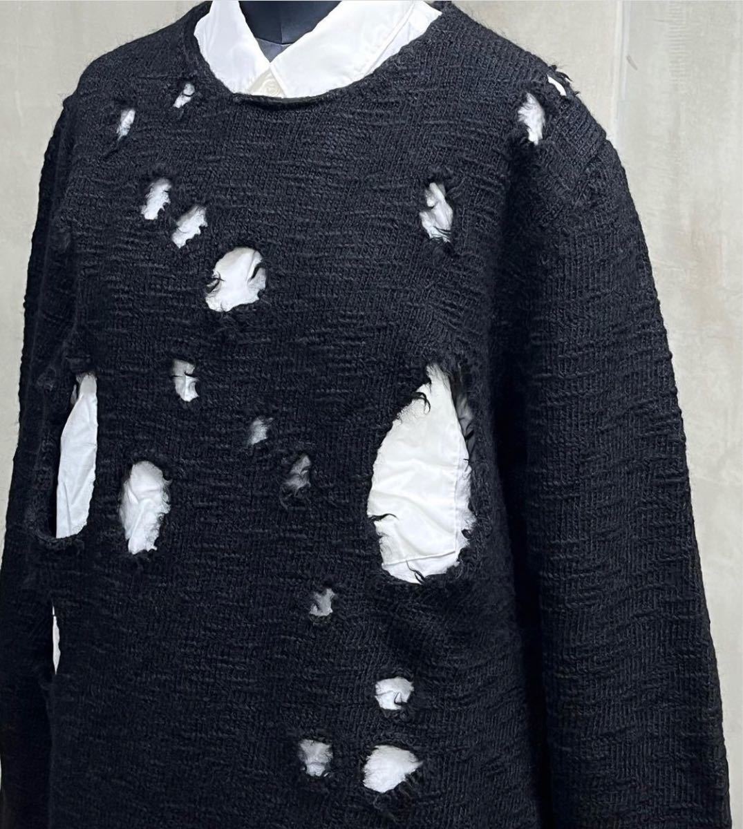 BLACK COMME des GARCONS 23AW 穴あき ニット 完売品｜Yahoo!フリマ