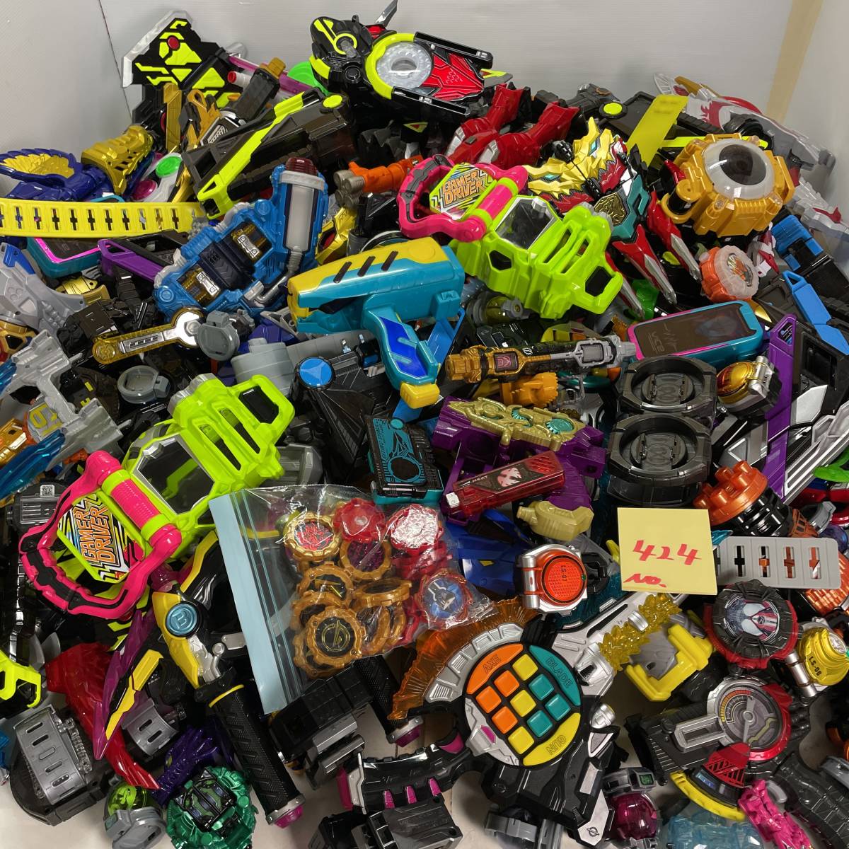 Yahoo!オークション - ジャンク 仮面ライダー スーパー戦隊 ウルトラマ