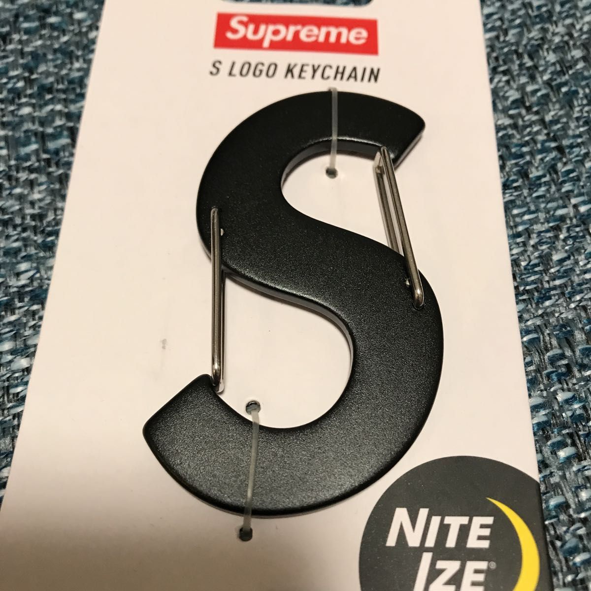 Supreme 21FW Nite Ize S Logo Keychain Black シュプリーム カラビナ