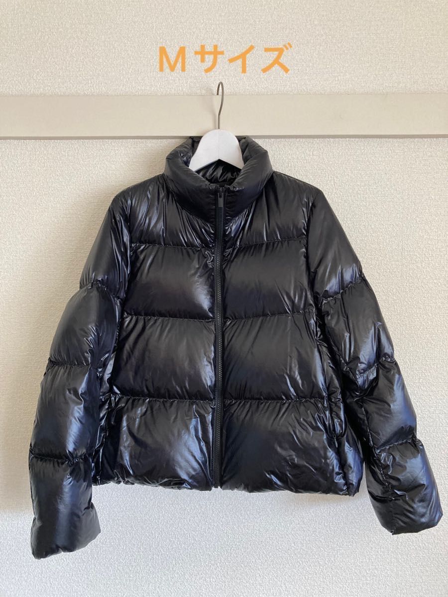 ユニクロ ウルトラライトダウンシャイニーボリュームジャケット M