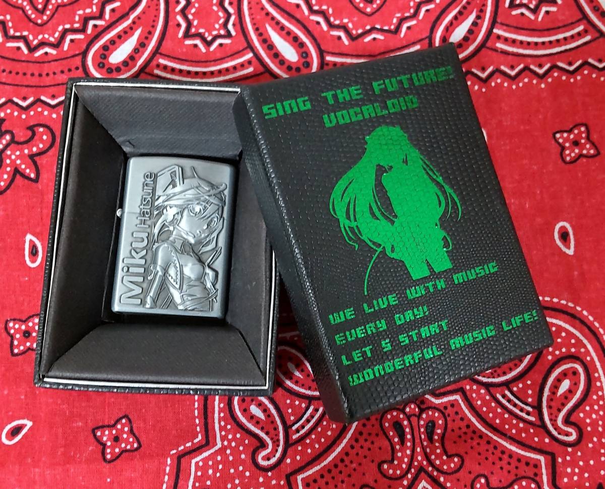 未使用品 Zippo風 初音ミク 立体オイルライター 送料無料｜Yahoo