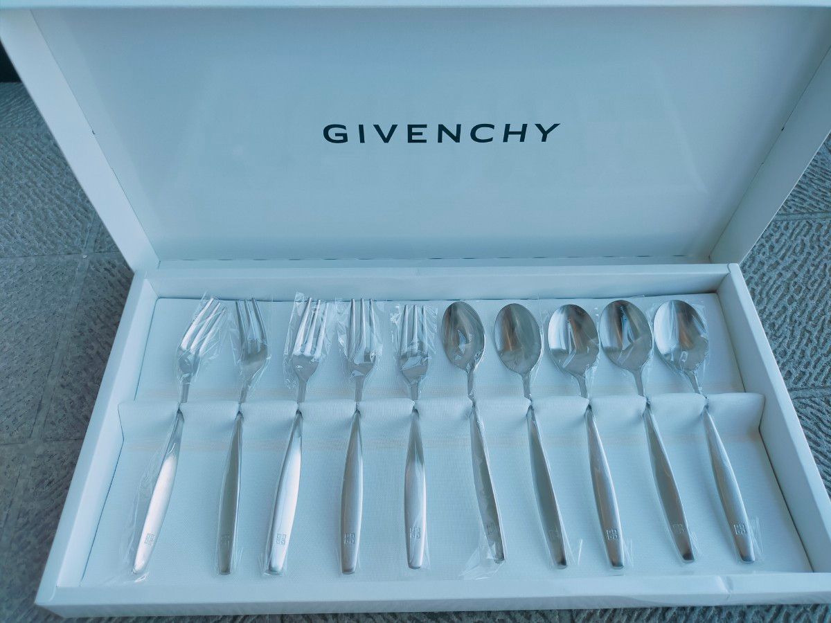 新品】GIVENCHY ジバンシー カトラリーセット ジバンシー GIVENCHY