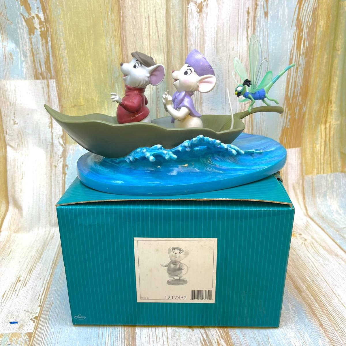 Yahoo!オークション - 激レア WDCC ビアンカの大冒険 3体セット The R