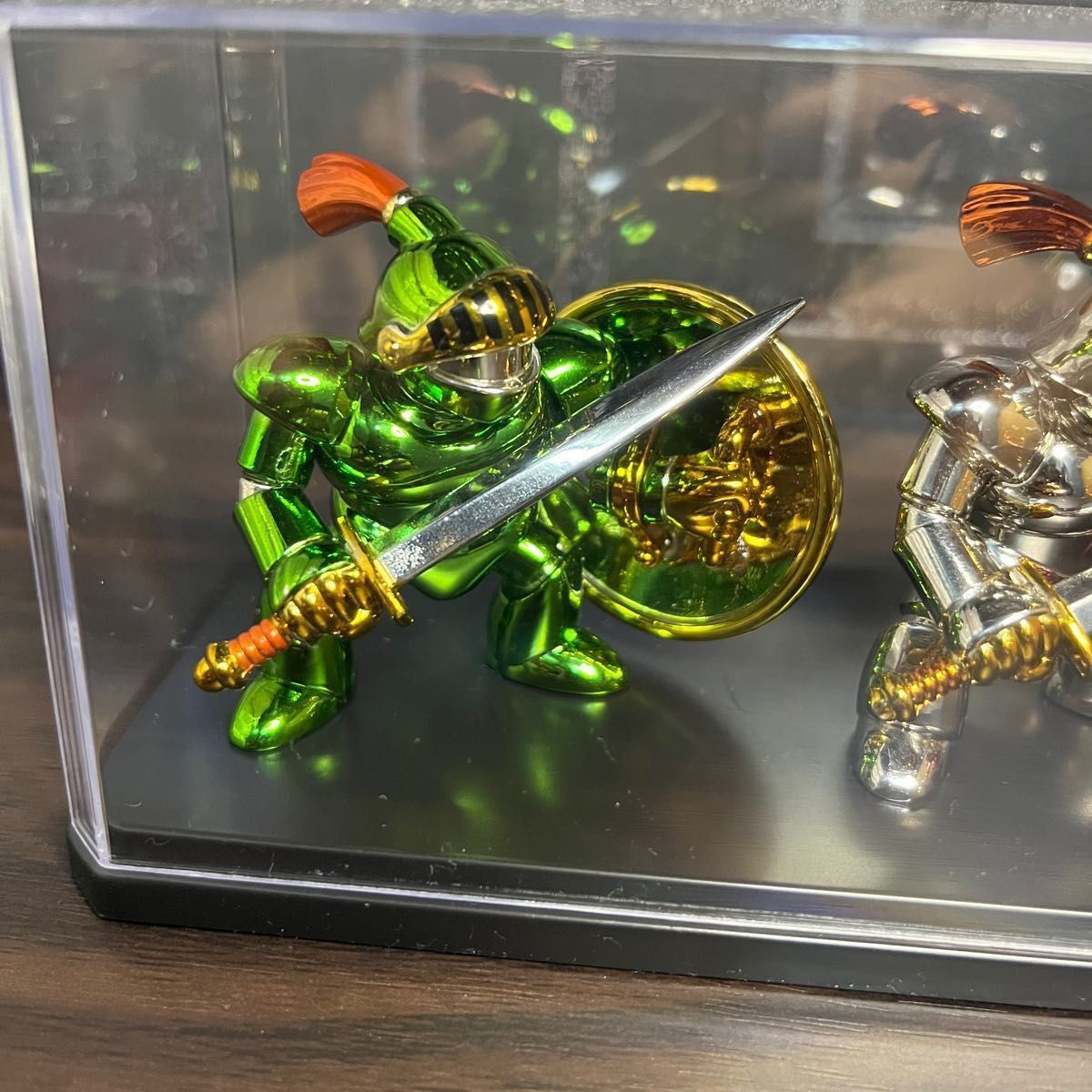 極美品 ディスプレイケース付き ドラゴンクエスト メタリック
