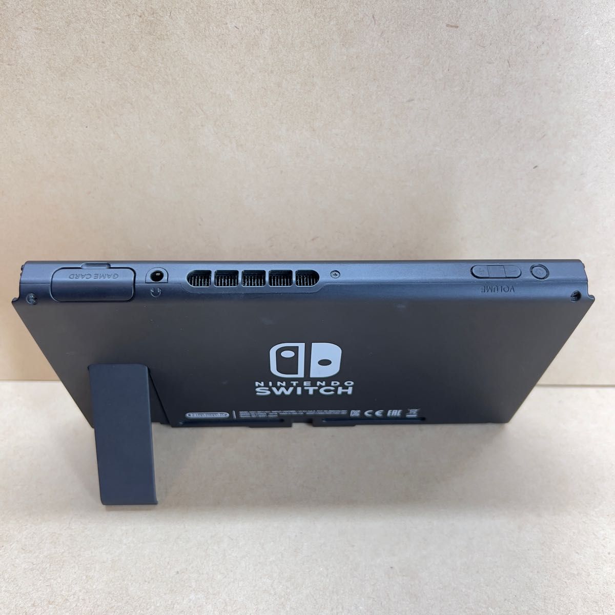 Switch》新型・バッテリー拡張モデル 本体のみ 2019年製 ニンテンドー