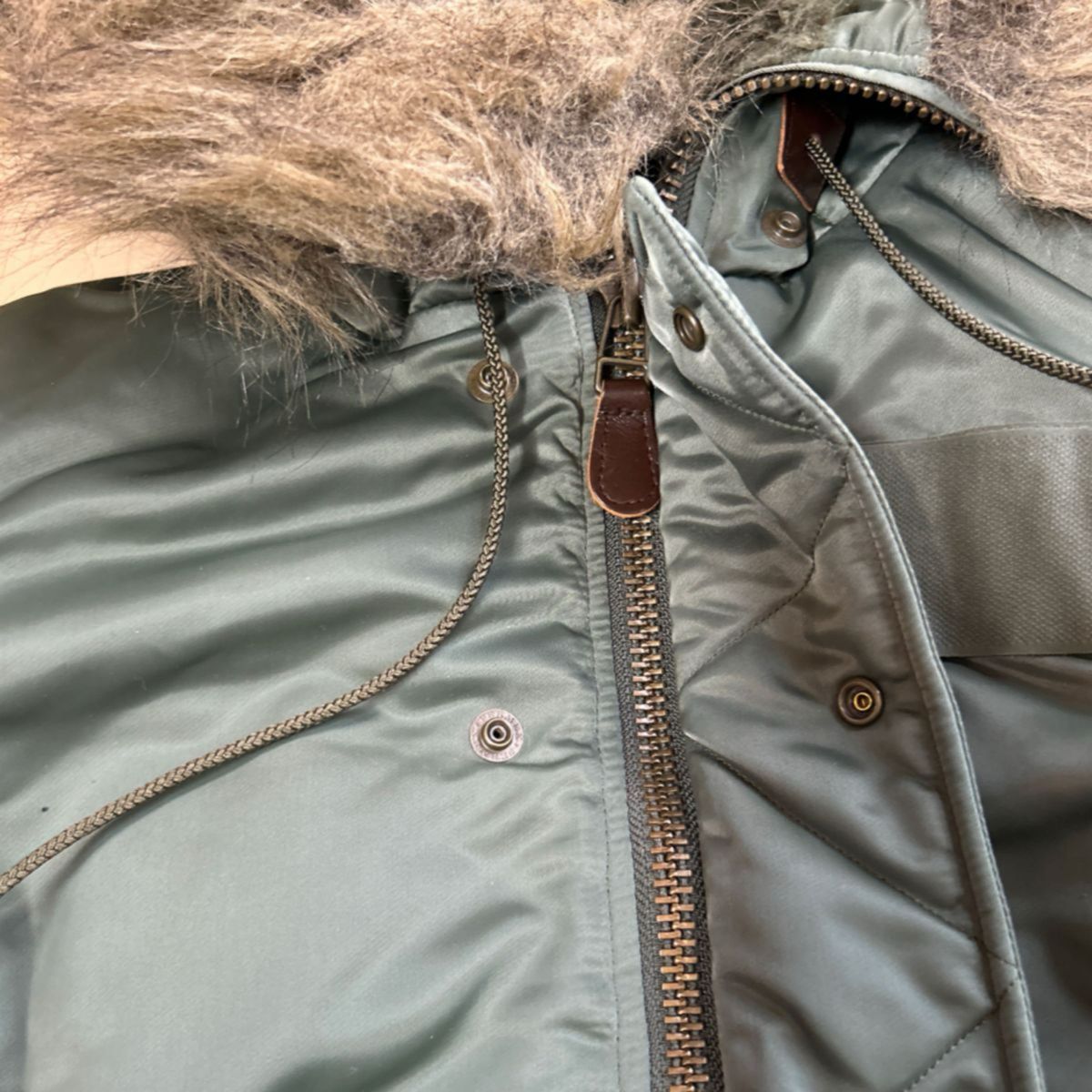 ヒス ヒステリックグラマー ミリタリーコート ジャケット カーキ