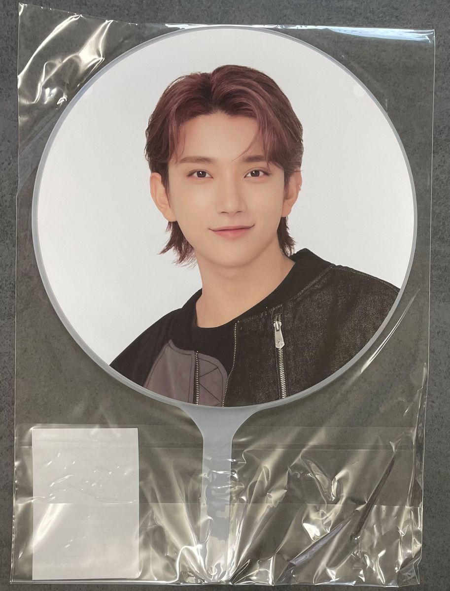 残1【ジョシュア】seventeen follow to japan うちわ image picket