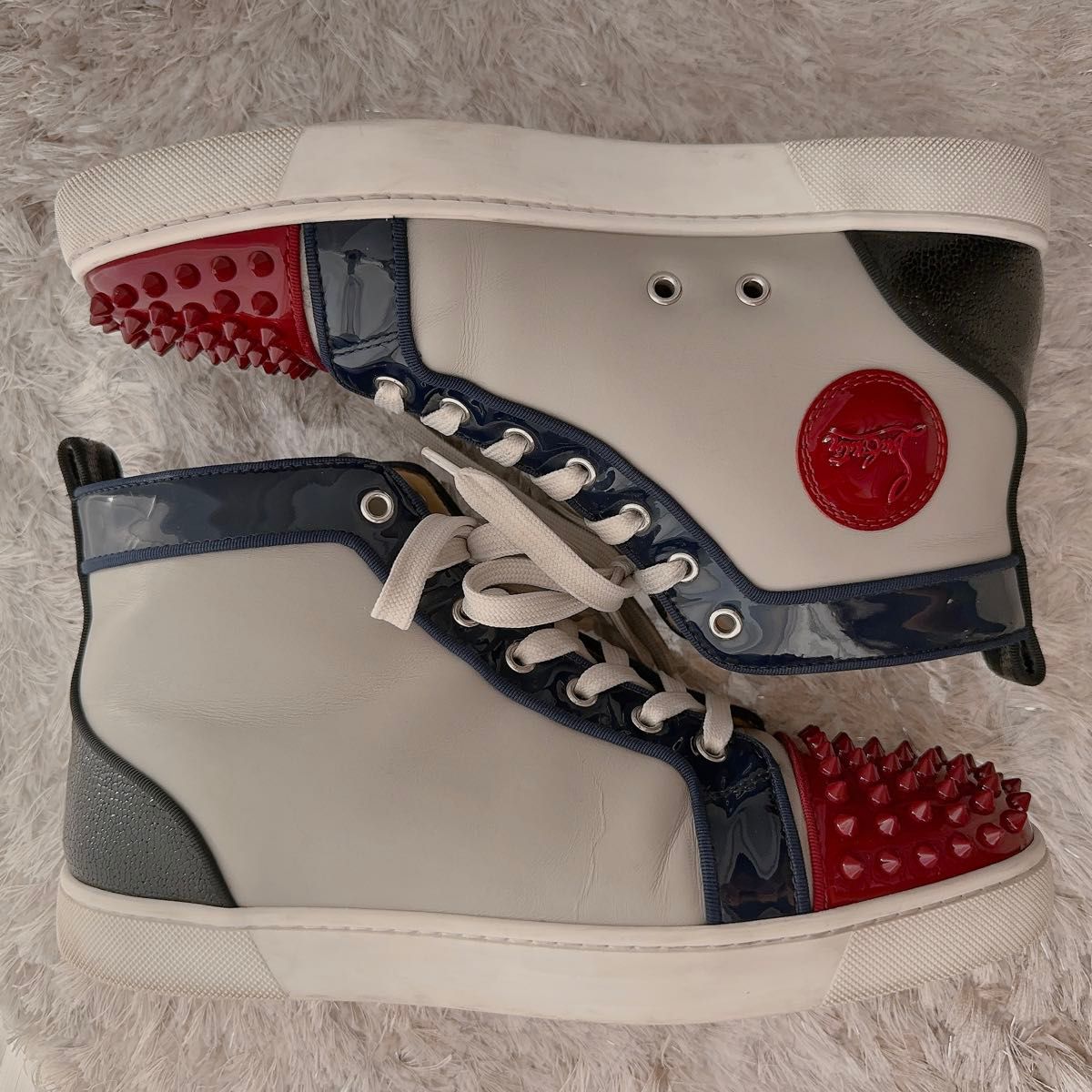 クリスチャンルブタン Christian Louboutin ルイス スタッズ