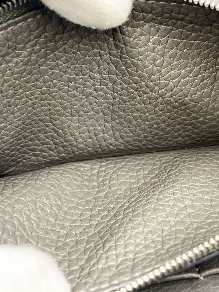 極美品 現行ロゴ カミーユフォルネ ラウンドファスナー 長財布