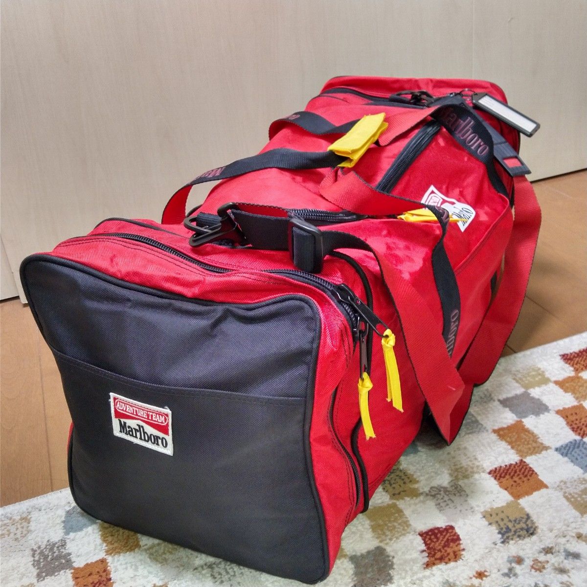 即決送料込み Marlboro マルボロ ADVENTURE TEAM アドベンチャーチーム