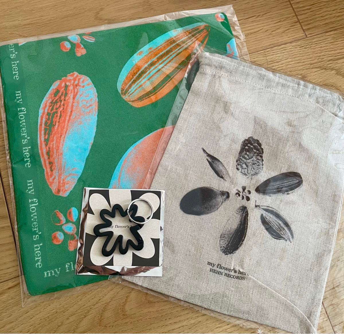 新品未開封 藤井風 花バンダナ 巾着 カラビナ 3点セット Tシャツ