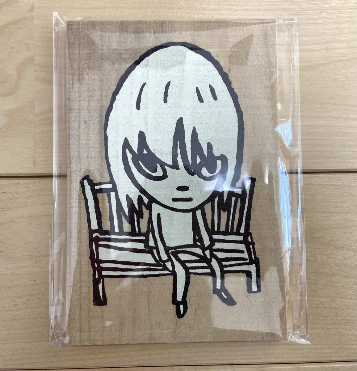 奈良美智 リンゴ箱のポストカード 送料無料 青森県立美術館 Broken