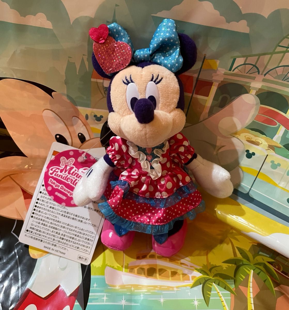 ミニー ぬいぐるみバッジ パルパルーザ ミニー ファンダーランド