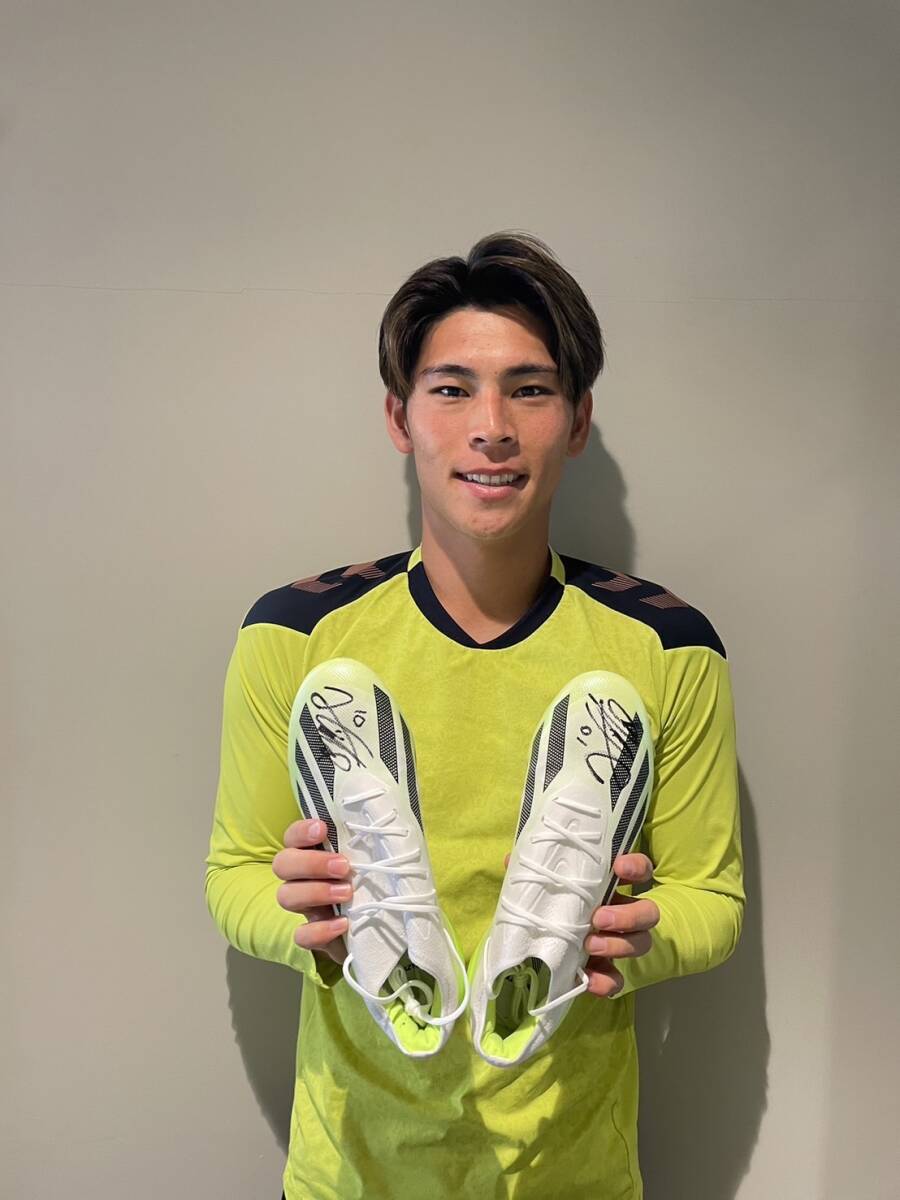 Yahoo!オークション - 【チャリティ】小森 飛絢(千葉)サイン入りスパイ