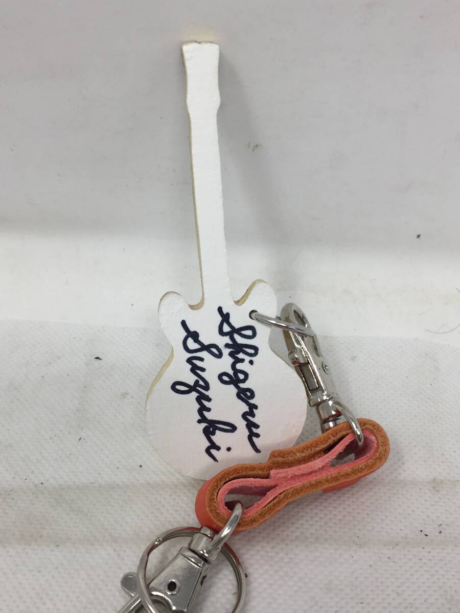 Yahoo!オークション - FY-163 鈴木茂 直筆サイン入り ギター キーホル