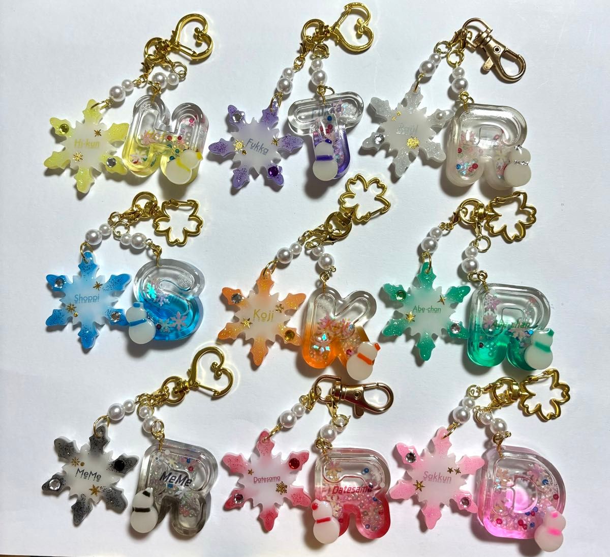 SnowMan レジンキーホルダー ハンドメイド アルファベット 雪だるま 雪