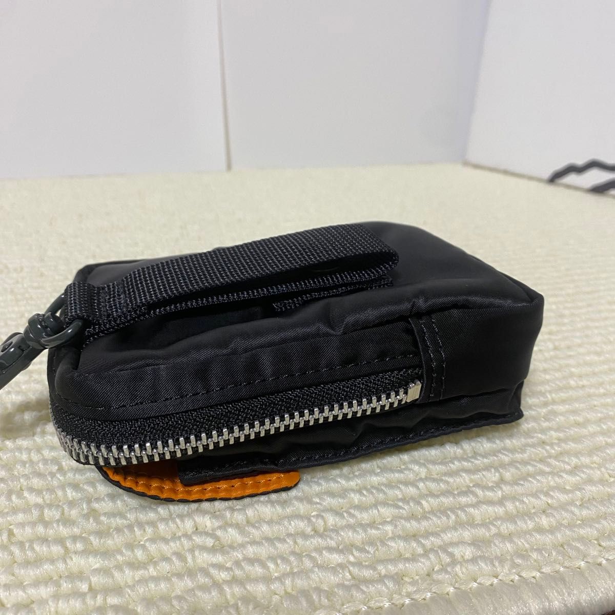 未使用級 現行品 PORTER ポーター タンカー モバイルポーチ トラベル