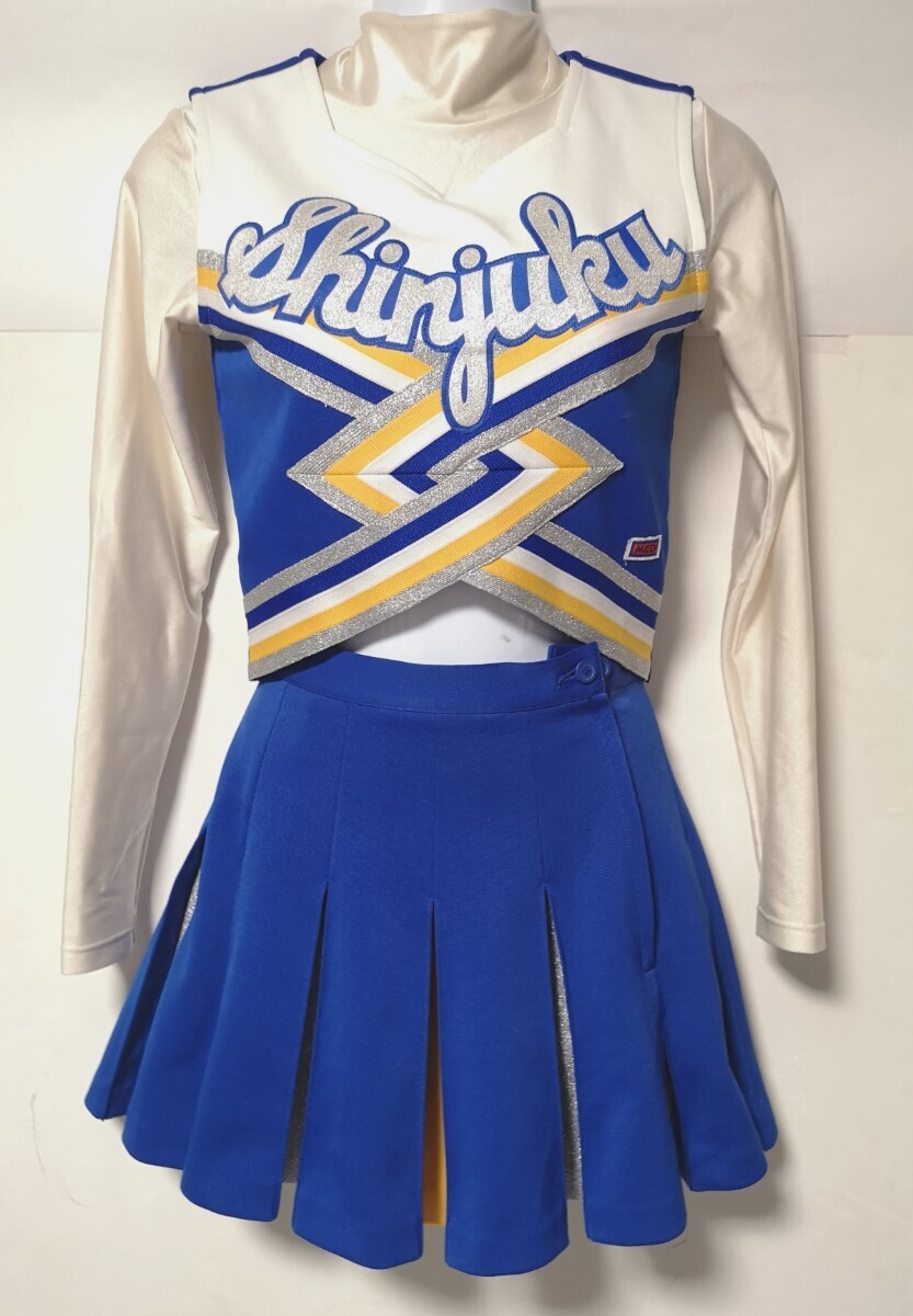 Yahoo!オークション - 高校チアリーディング ユニフォーム 上下セット