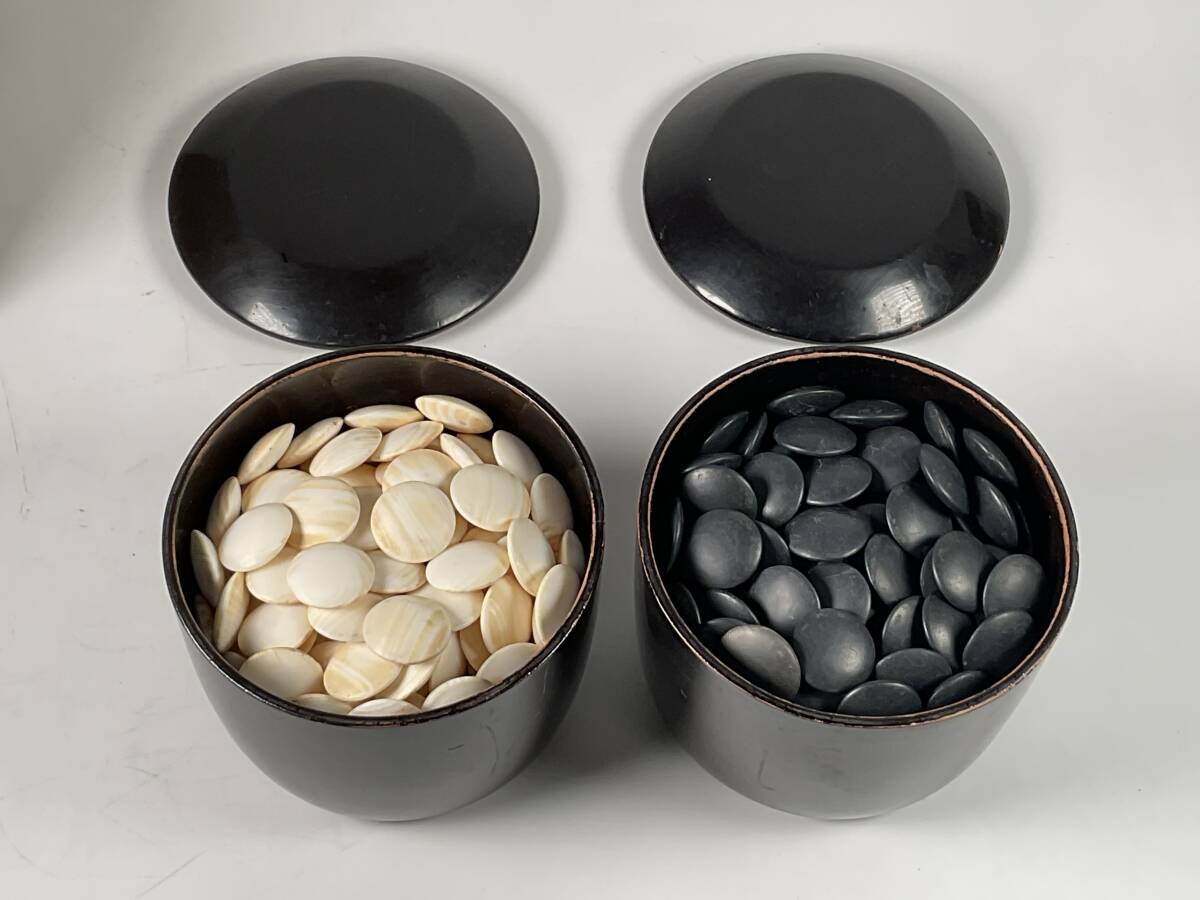 囲碁】貴重！蛤碁石・那智黒石44号 URA]天然本蛤・那智黒石33号碁石⁄13