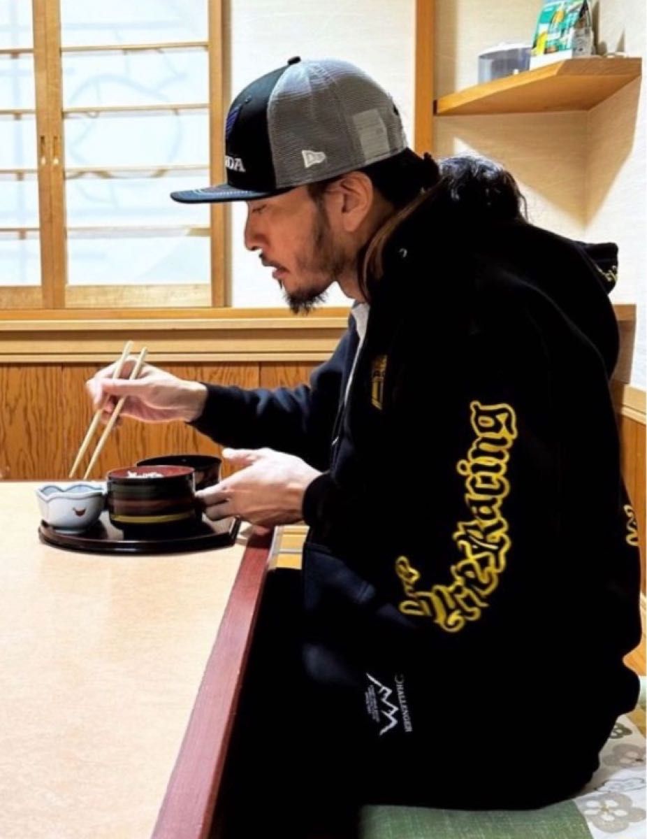 長瀬智也 着用パーカー challenger 同型同色 極美品 チャレンジャー