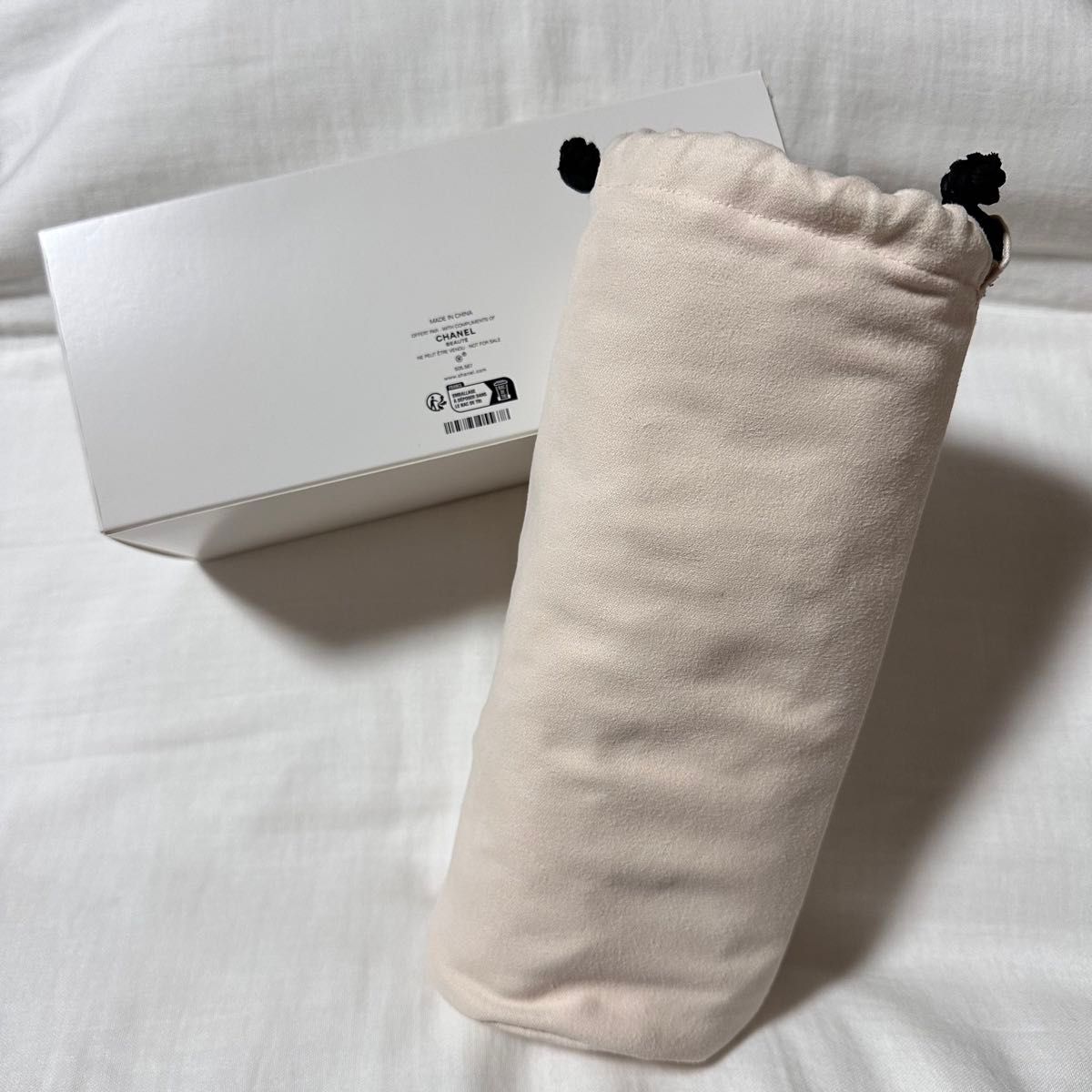 CHANEL シャネル ノベルティ ブランケット 膝掛け 巾着ポーチ ベージュ