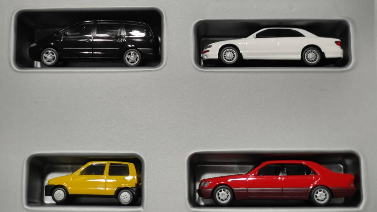 ヴィンテージ 1995年 ドイツ製 H0 1/87 ヘルパ ミニカー 24台入り