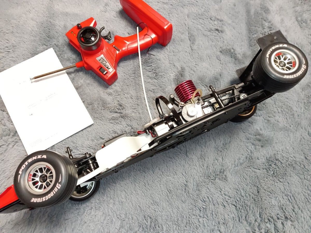 デアゴスティーニ 1/8 週刊フェラーリ Ferrari F2004 F1 RC ラジコン