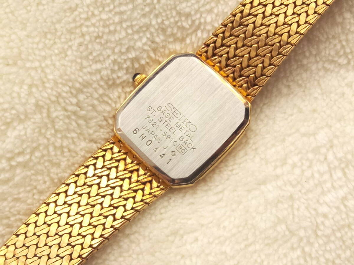 稼働品 セイコー エクセリーヌ 7321 GPゴールドレディース 腕時計 2P