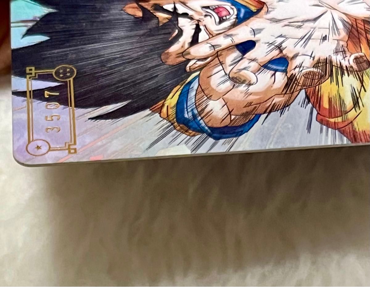 シリアル悟空 5900枚限定 ドラゴンボールヒーローズ UGM1-SEC4