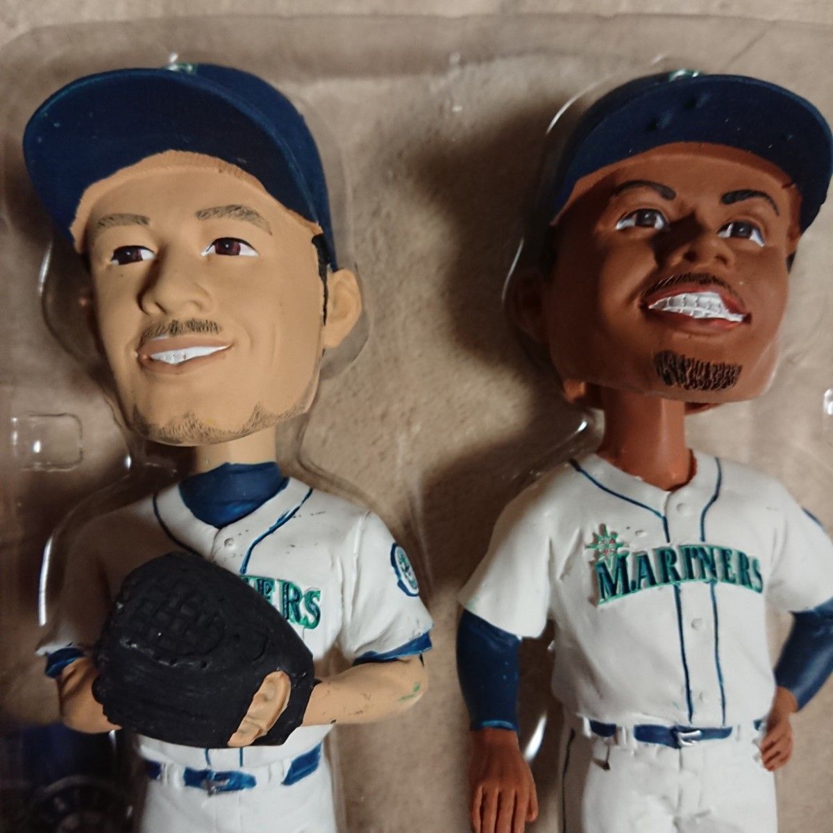 な*も様 2010年 イチロー/ケン・グリフィーJr 球場配布ボブルヘッド