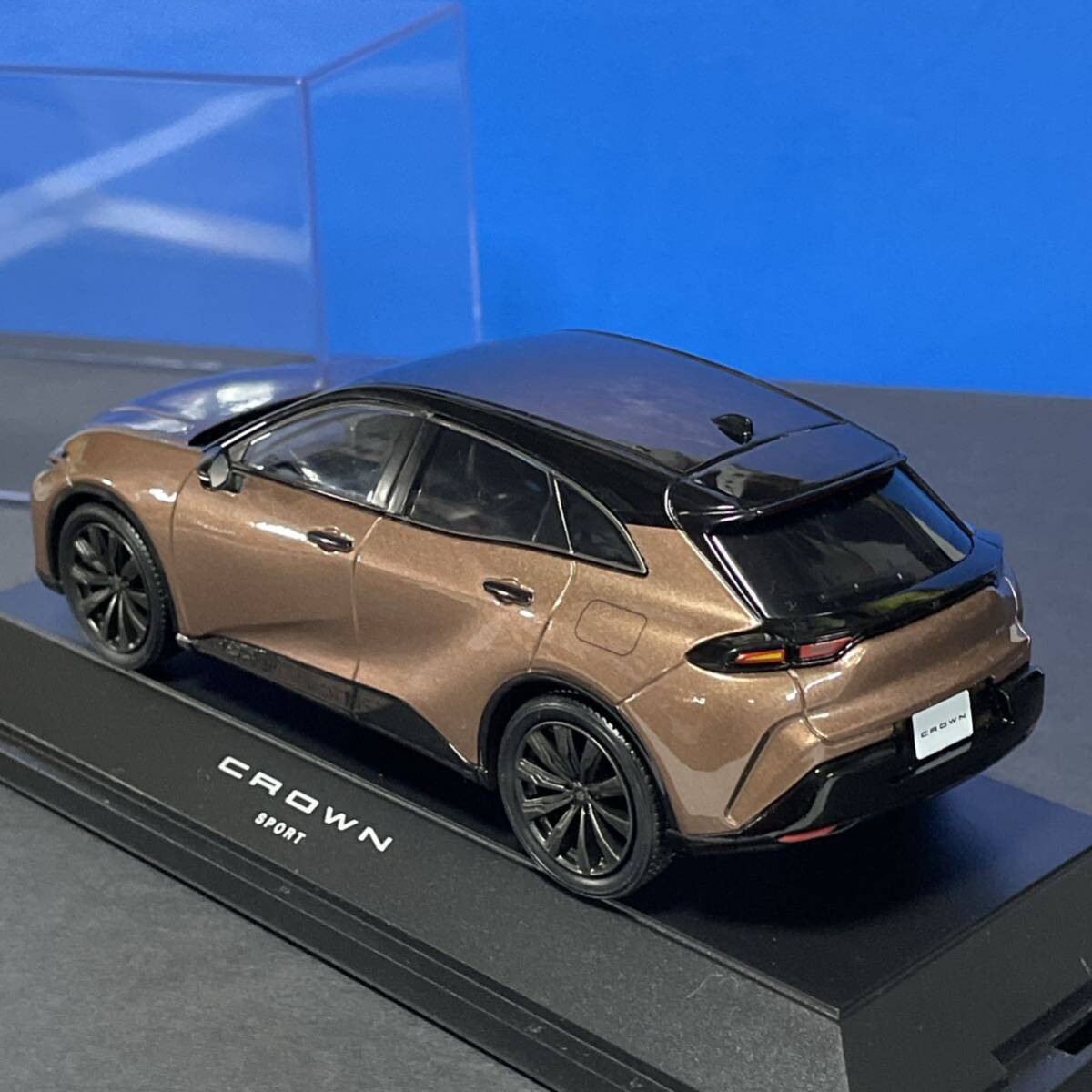 匿名取引・送料無料 非売品 1/30 トヨタ CROWN SPORT クラウンスポーツ