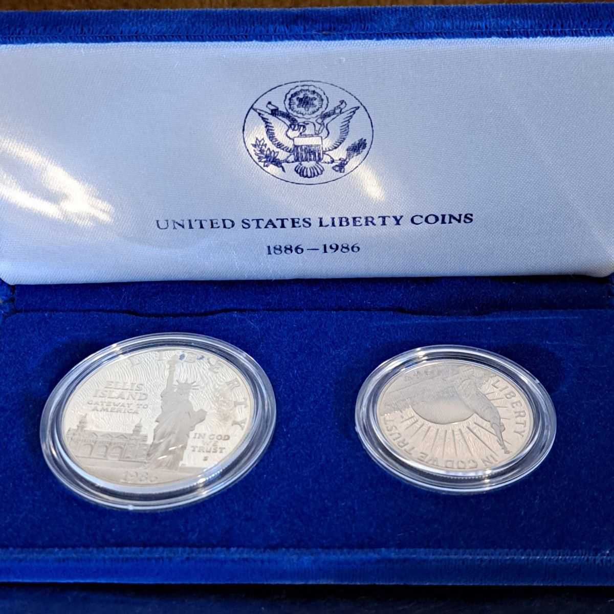 アメリカ LIBERTY コイン自由の女神 銀貨 1ドル銀貨 ハーフダラー白