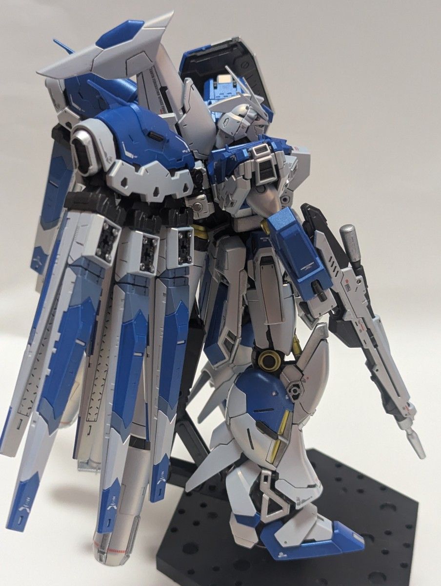 RG Hi-νガンダム 全塗装完成品 ジャンク｜Yahoo!フリマ（旧PayPayフリマ）