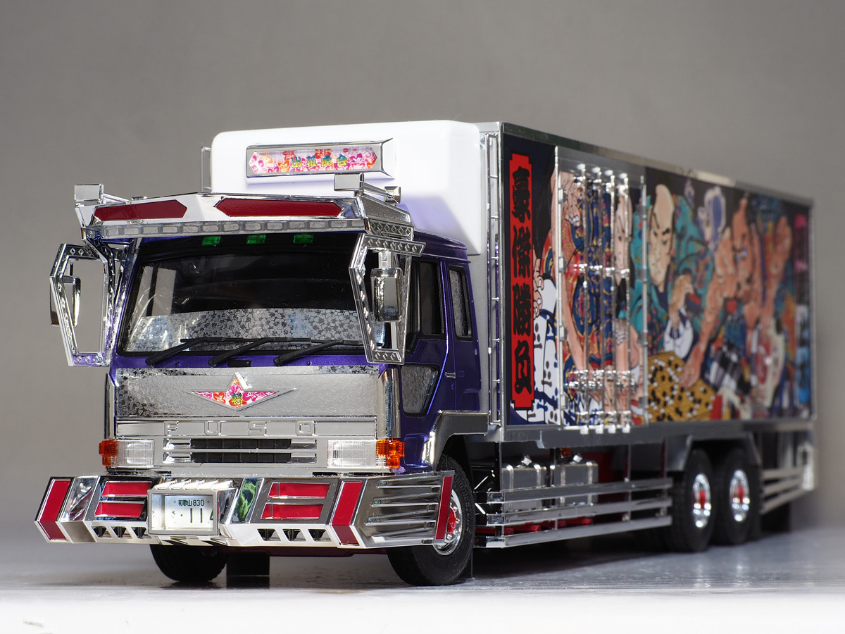 Yahoo!オークション - 1/32 デコトラ 完成品 ふそう ザ・グレート 二