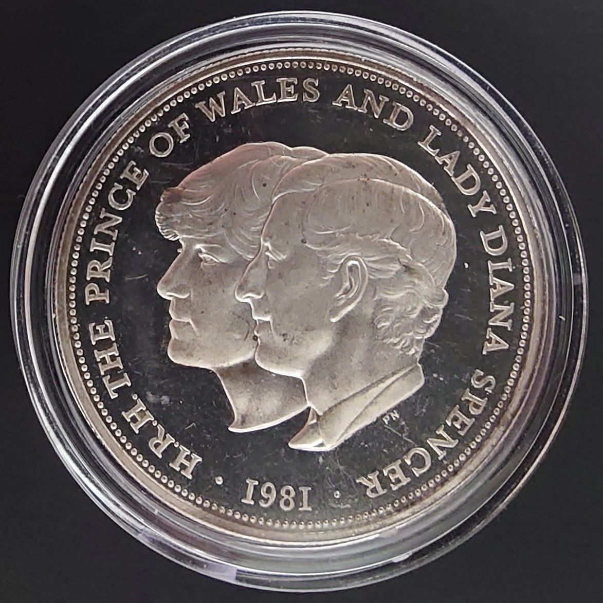 1981年 イギリス銀貨 チャールズ皇太子＆ダイアナ御成婚記念銀貨 SV925