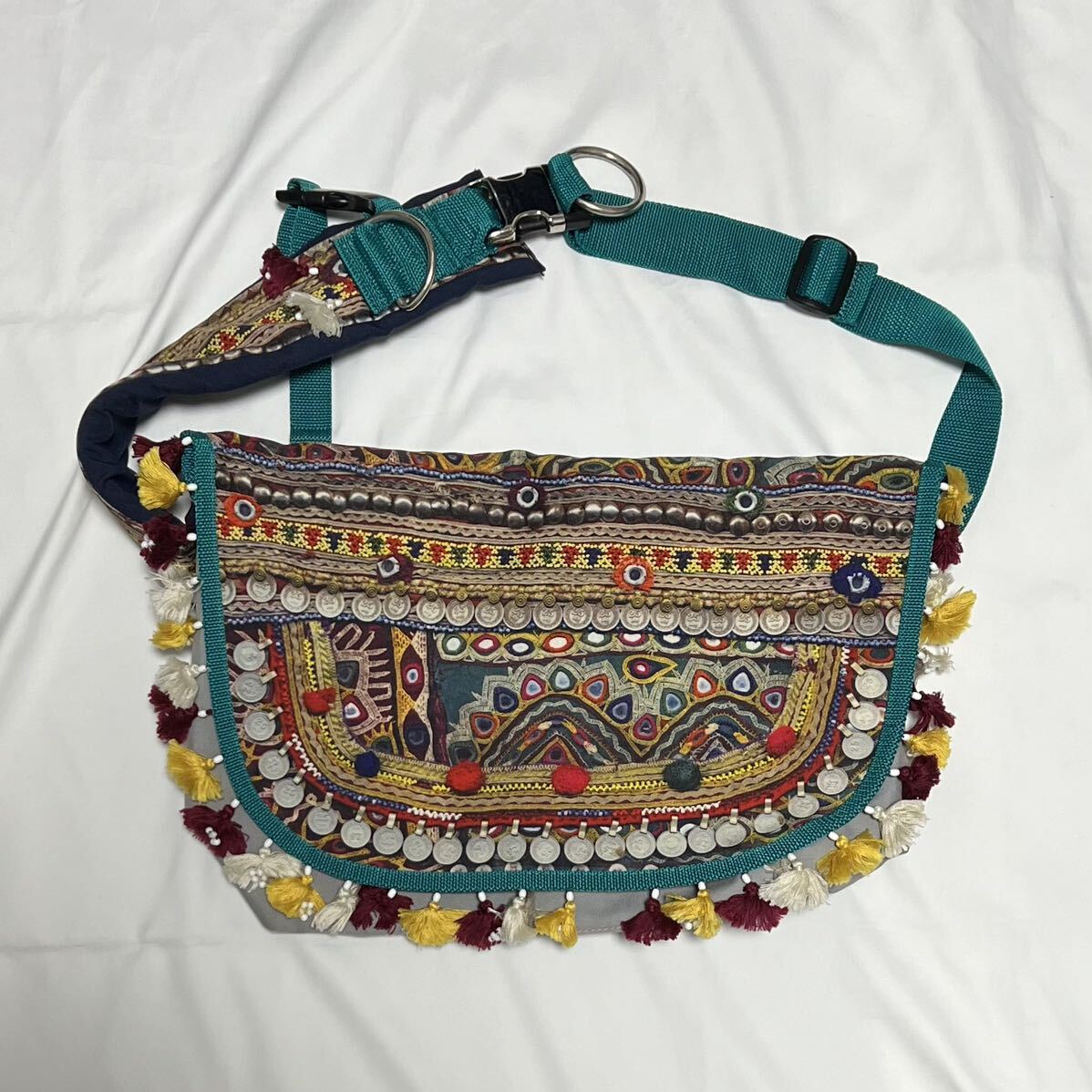 UNDERCOVER メッセンジャーバッグ 転写プリント ネイティブ柄 民族