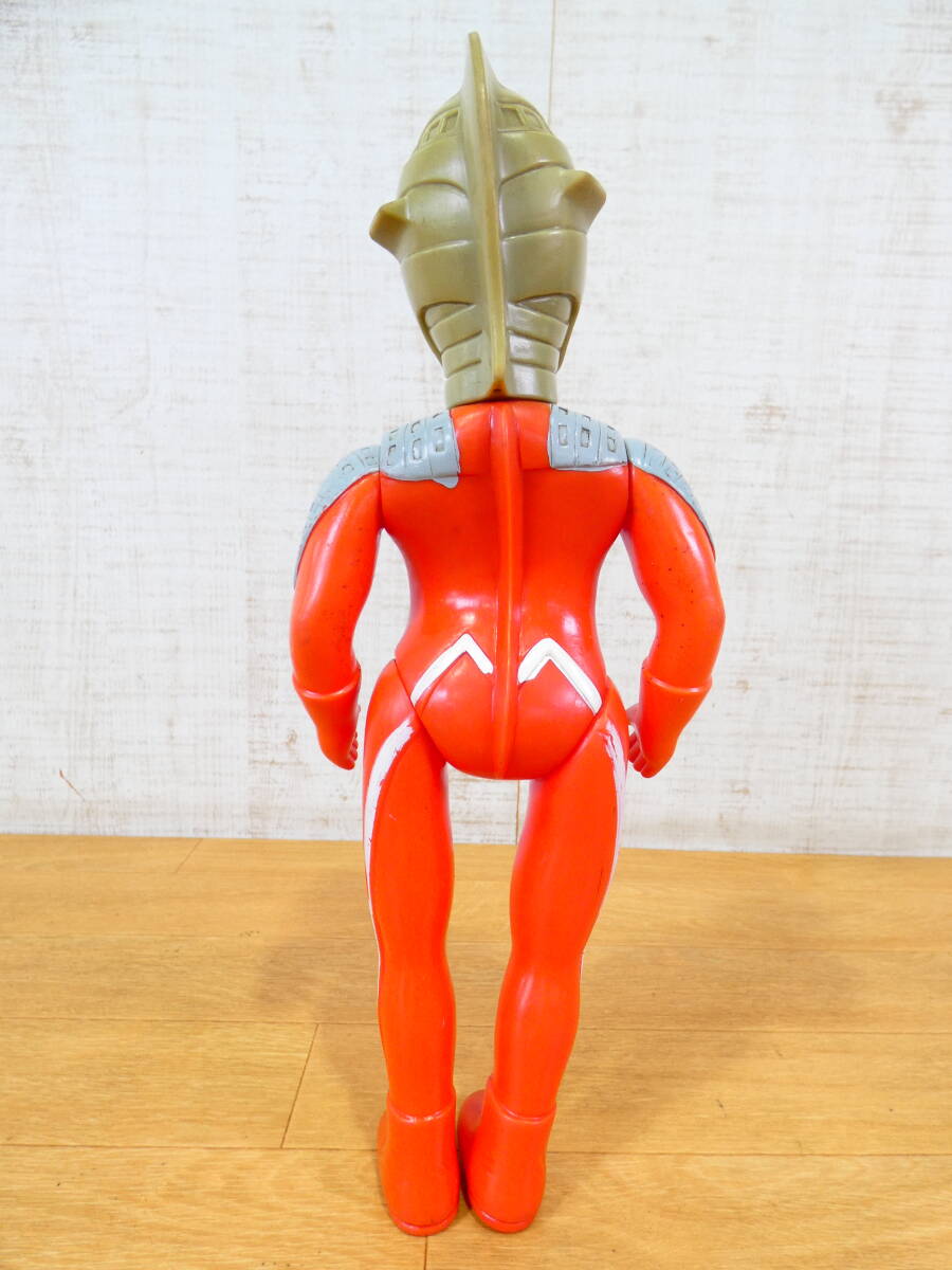 Yahoo!オークション - 訳あり ブルマァク ウルトラセブン ソフビ人形