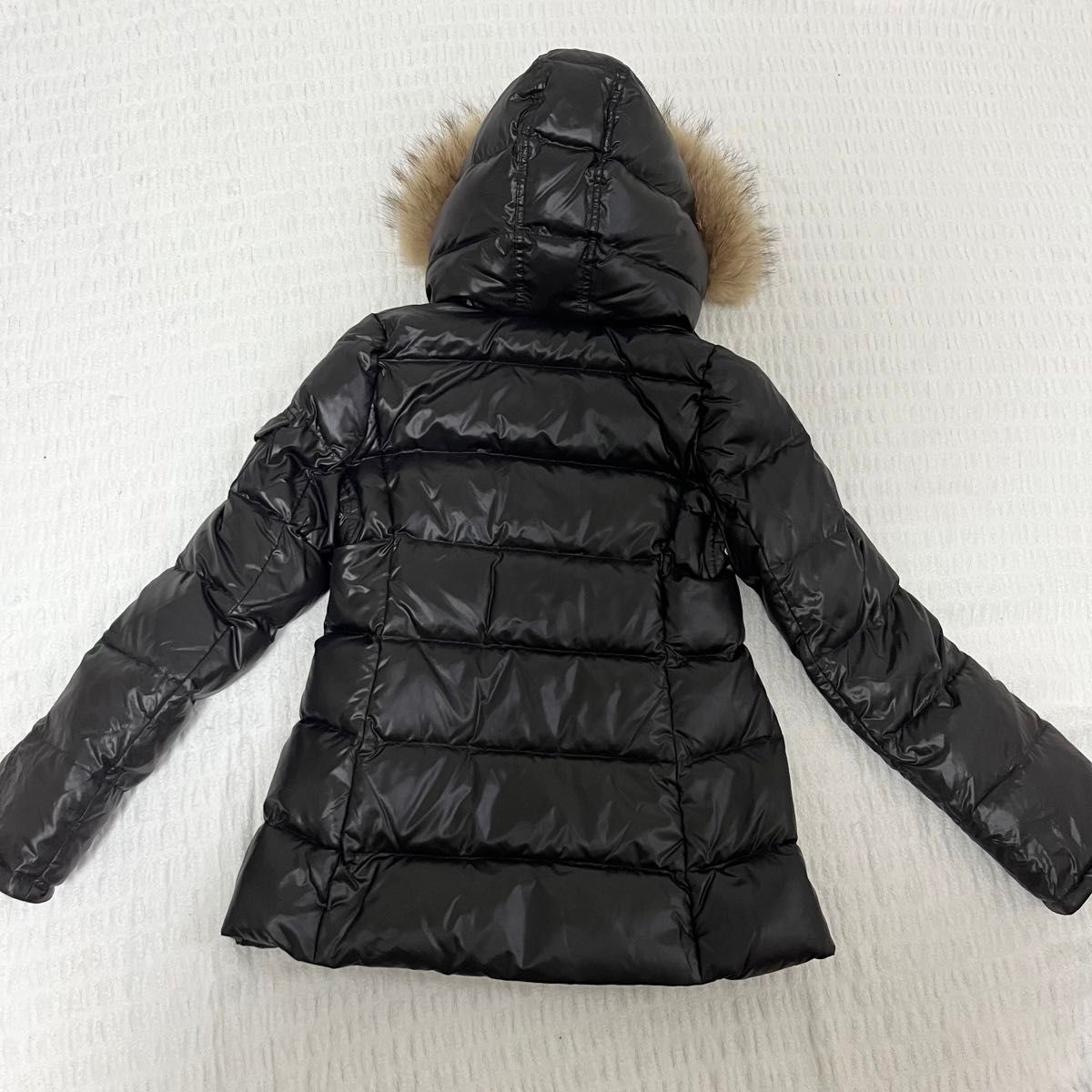 バーバリーブルーレーベル ファー ダウンジャケット 38 黒 Aライン