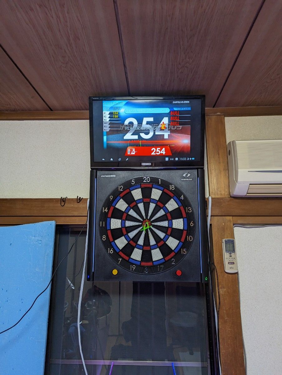 モニター付きダーツ ボード DARTSLIVE-200S (ダーツライブ200S) ボード
