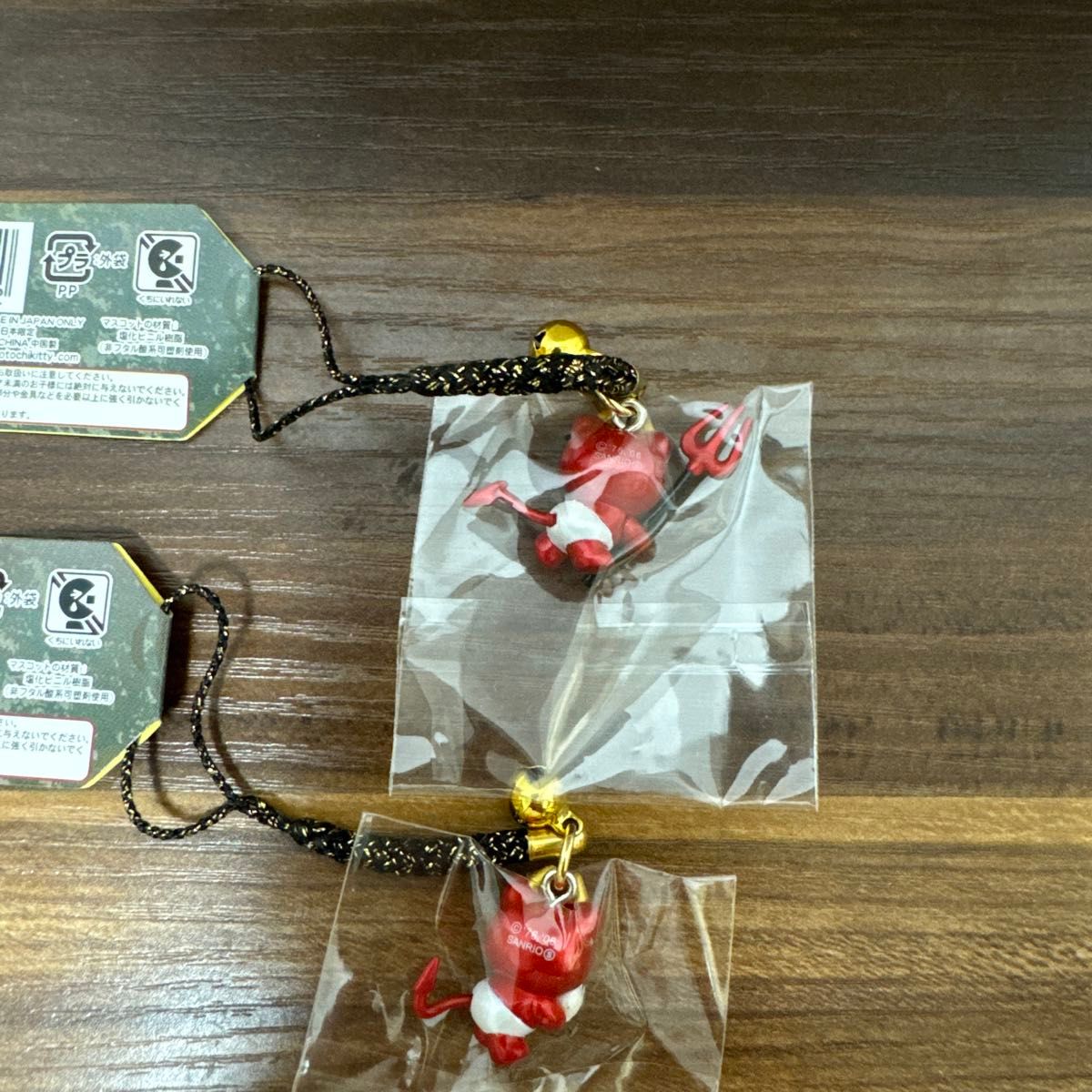 キティちゃん 根付け ストラップ 2006年 デビルKT2点｜Yahoo!フリマ