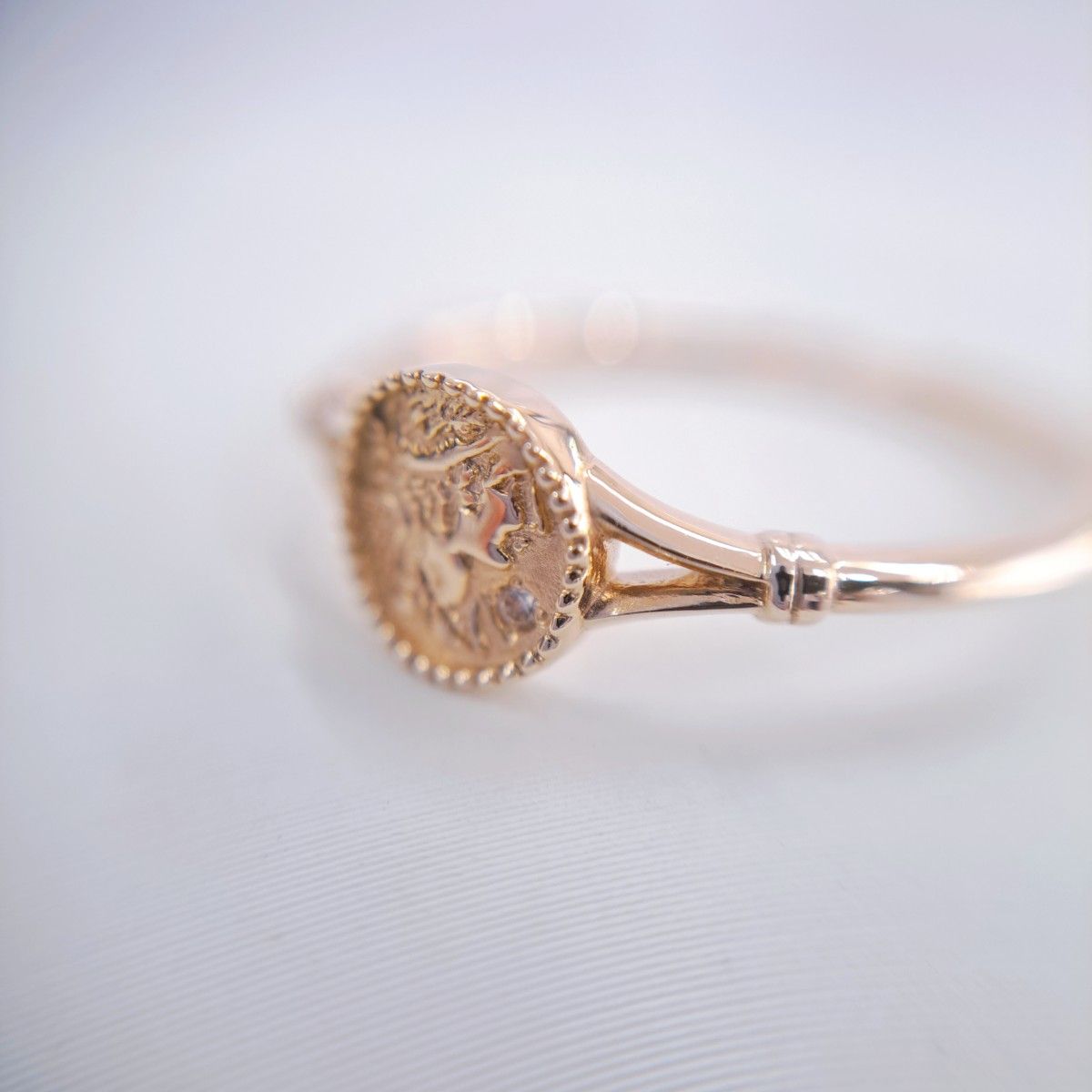 アガット agete K10 コインモチーフ リング 指輪 13号 ダイヤ 0 004ct