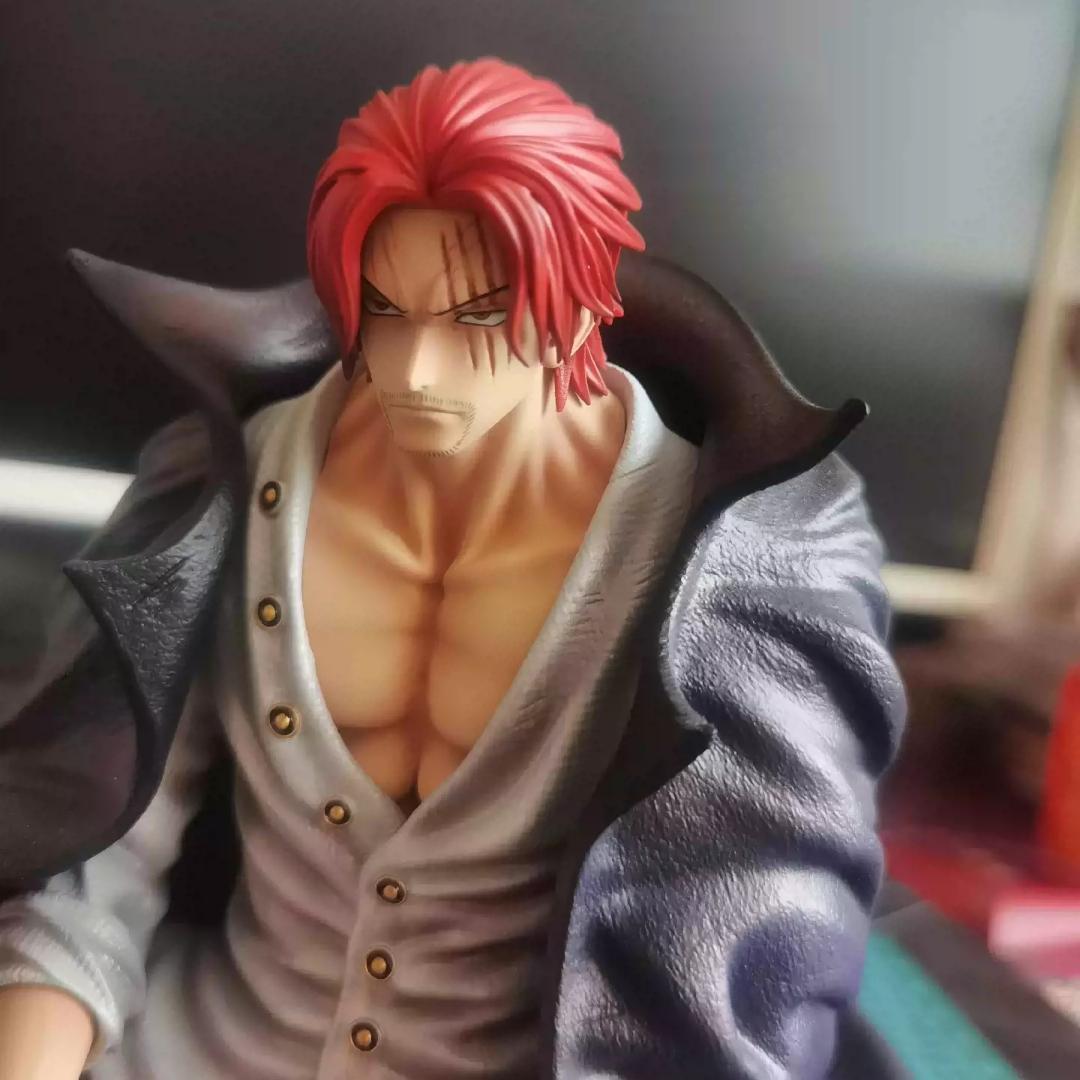 国内即発送可能 ワンピース 新四皇 赤髪のシャンクス フィギュア