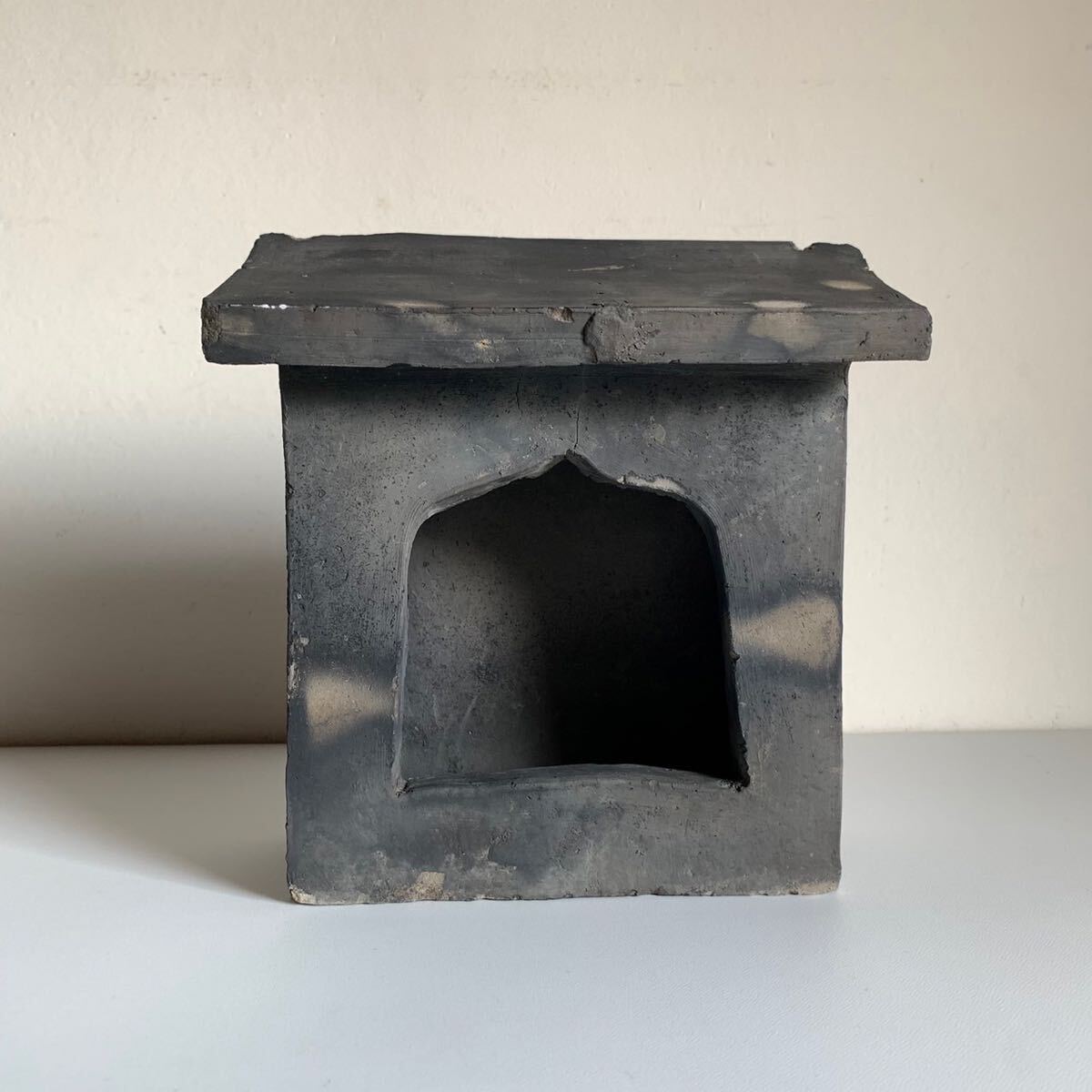 Yahoo!オークション - 《真》岡山県 旧家 瓦厨子 花頭窓 火頭窓 祠 屋