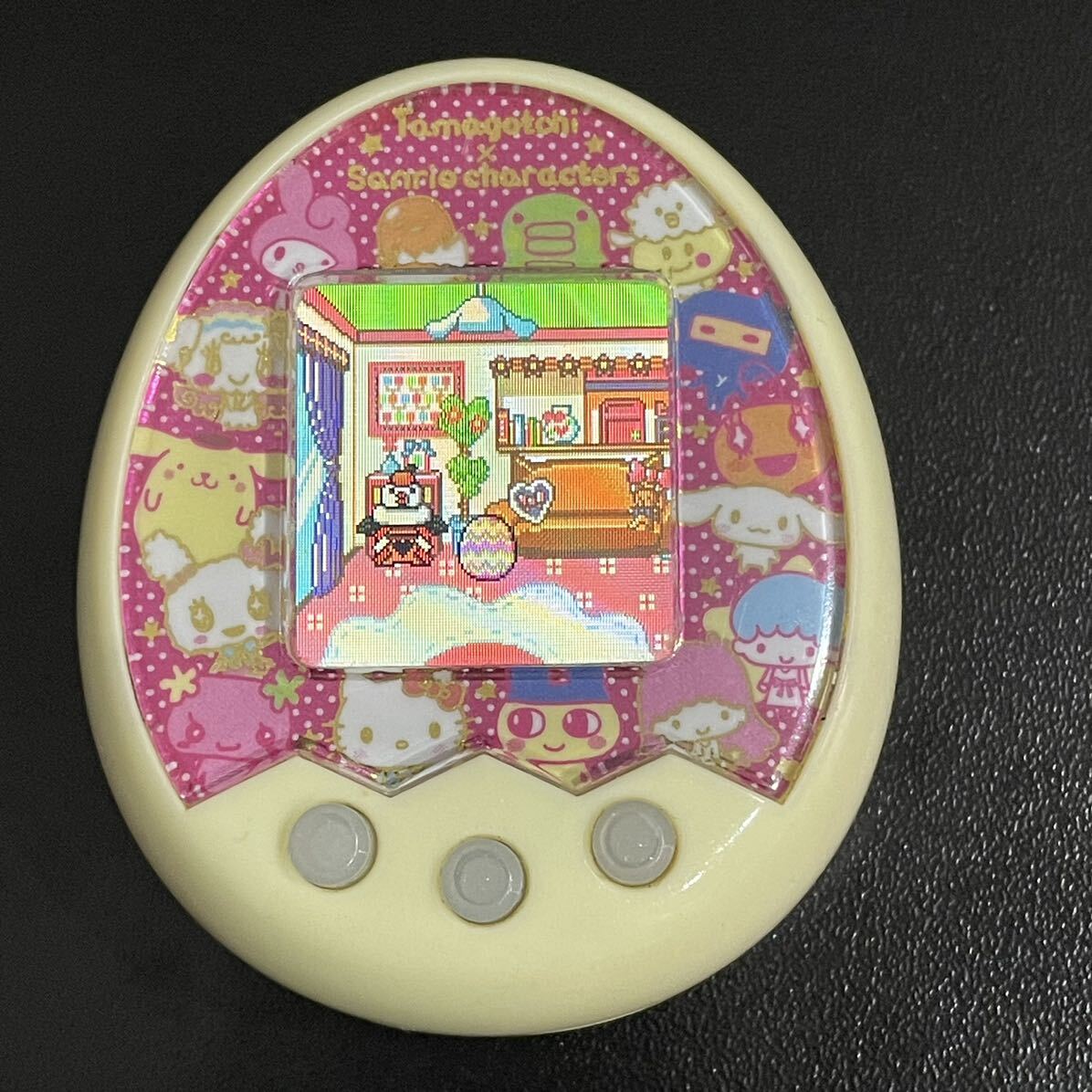 動作確認済み たまごっちみくす サンリオキャラクターズ 黄色 イエロー